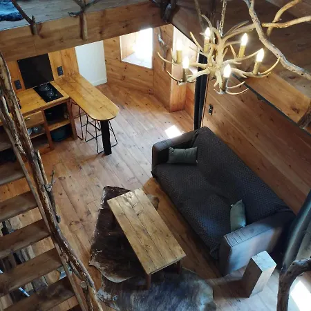 Spa Mensignac 아파트